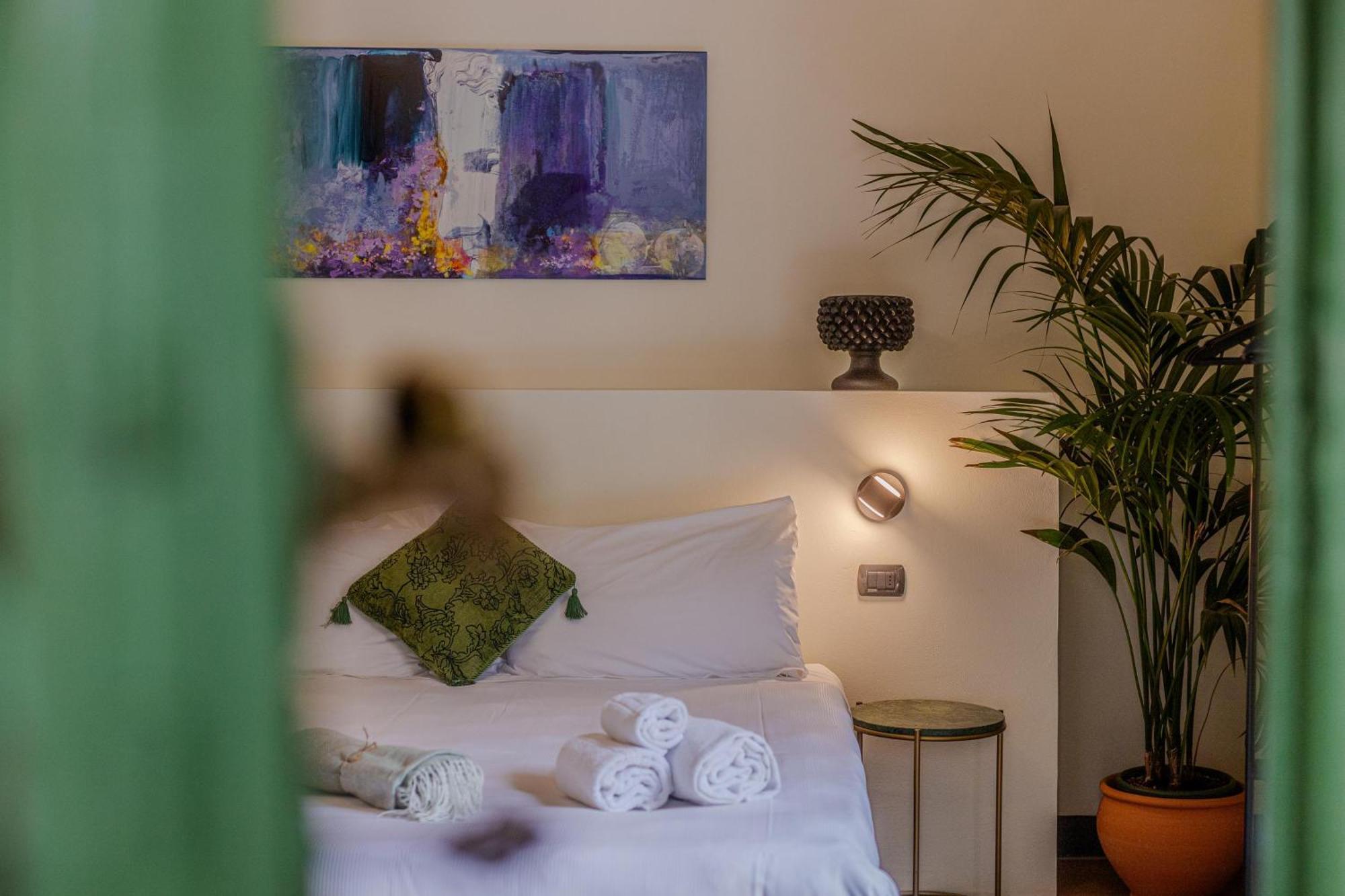 Palazzo Villelmi Bed & Breakfast 2*